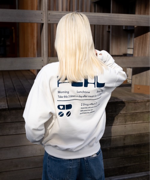 FLUKE HOLIC(フロックホリック)の「EMB LOGO CLUE SWEAT(スウェット・レディース・グレー/アイボリー/ブラック・SMALL/MEDIUM/LARGE)」の5枚目の写真
