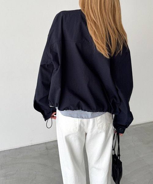 CANAL JEAN(キャナルジーン)の「HARING コットンナイロンブルゾン(ブルゾン・レディース・ネイビー/アイボリー・ONE SIZE)」の8枚目の写真