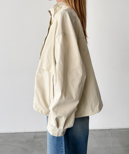 CANAL JEAN(キャナルジーン)の「HARING コットンナイロンブルゾン(ブルゾン・レディース・ネイビー/アイボリー・ONE SIZE)」の5枚目の写真