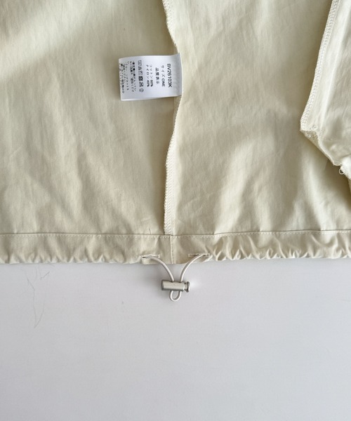 CANAL JEAN(キャナルジーン)の「HARING コットンナイロンブルゾン(ブルゾン・レディース・ネイビー/アイボリー・ONE SIZE)」の13枚目の写真