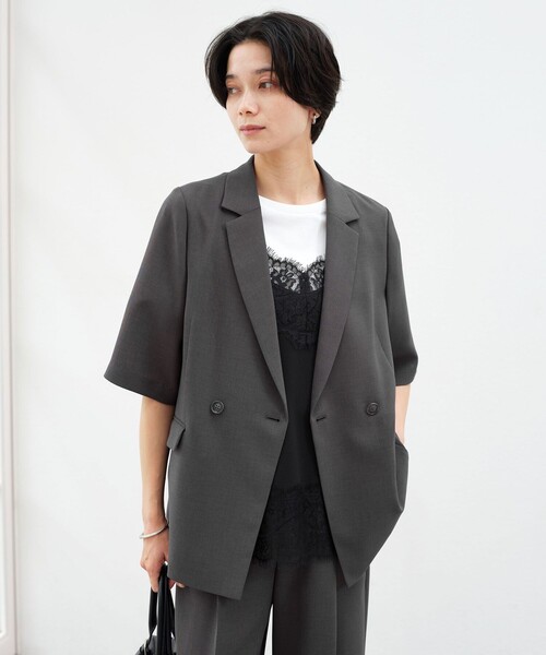 green label relaxing（グリーンレーベルリラクシング）の「エアシカル ハーフスリーブ ジャケット  マシンウォッシャブル 接触冷感 通気性（テーラードジャケット・レディース・モカ/ダークグレー・38/36）」の4枚目の写真