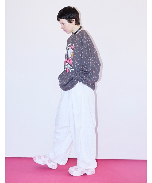 Little sunny bite(リトルサニーバイト)の「【Little sunny bite】hello kitty x little sunny bite star print long tee(Tシャツ/カットソー・レディース・ホワイト/ピンク/ブラック・SMALL/MEDIUM)」の17枚目の写真