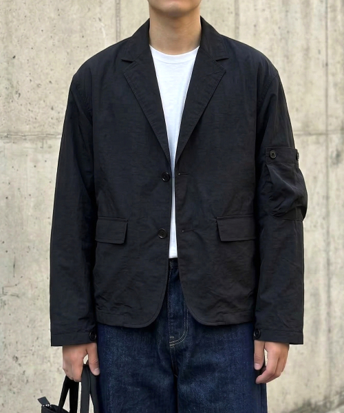 UNDEROFF(アンダーオフ)の「クロップレジャーユーティルジャケットブラック(ナイロンジャケット・メンズ・ブラック・MEDIUM/LARGE/X-LARGE)」の1枚目の写真