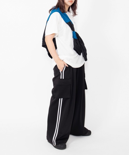 PUNYUS(プニュズ)の「ジャージカーゴパンツ(カーゴパンツ・レディース・ブラック/ネイビー・1/2/3/4/5)」の3枚目の写真