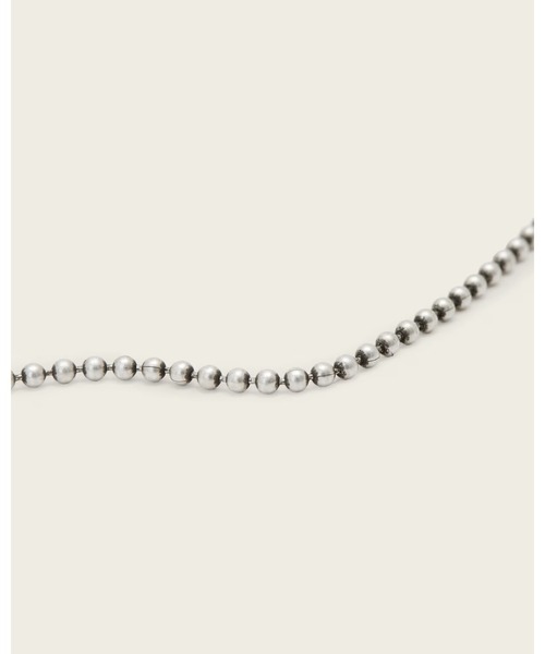 ALLSAINTS(オールセインツ)の「JAY BALL CHAIN SMALL NECKLACE | JAY ボール チェーン スモール ネックレス(ネックレス・メンズ・シルバー・ONE SIZE)」の3枚目の写真