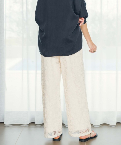 Gready Brilliant（グレディブリリアン）の「クロスステッチ刺繍ワイドパンツ（その他パンツ・レディース・オフホワイト/ブラック・FREE）」の3枚目の写真