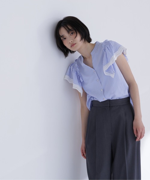 NATURAL BEAUTY BASIC（ナチュラルビューティーベーシック）の「レーストリムストライプブラウス（シャツ/ブラウス・レディース・ピンク系その他2/ブルー系その他2/ブラウン系その他・ﾌﾘ-）」の16枚目の写真
