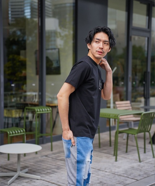 BAYBLO(ベイブロ)の「(RM)【LUXE/R】ベア天竺 ラインストーン ストレッチ クルーネックTシャツ(Tシャツ/カットソー・メンズ・ライトピンク/ブラック/ホワイト・X-LARGE/LARGE)」の10枚目の写真