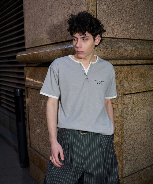 kutir(クティール)の「ASSORTED HENRY-NECK LAYERED TSHIRT/アソートヘンリーネックレイヤードTシャツ(Tシャツ/カットソー・メンズ・杢グレー/ブラック系/ボルドー/カーキ/ブラック/チャコールグレー・LARGE/MEDIUM)」の21枚目の写真