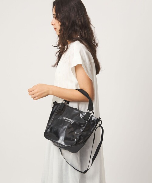 FREDRIK PACKERS(フレドリックパッカーズ)の「【別注/WEB限定】<FREDRIK PACKERS>MISSION トートバッグ(トートバッグ・レディース・ブラック/ダークブラウン・FREE)」の1枚目の写真