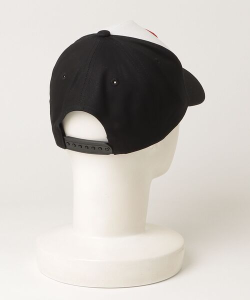 Lafayette（ラファイエット）の「サンリオ ハローキティ メッシュキャップ［KT-CP04 SANRIO HELLO KITTY WAPPEN TWILL CAP］（キャップ・メンズ・マルチ・ONE SIZE）」の2枚目の写真