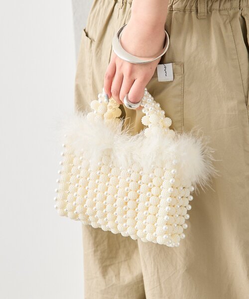mystic(ミスティック)の「フェザービーズハンドBAG(トートバッグ・レディース・アイボリー/ブラック・ONE SIZE)」の2枚目の写真