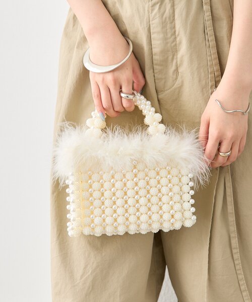 mystic(ミスティック)の「フェザービーズハンドBAG(トートバッグ・レディース・アイボリー/ブラック・ONE SIZE)」の3枚目の写真
