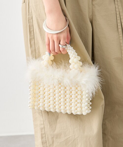 mystic(ミスティック)の「フェザービーズハンドBAG(トートバッグ・レディース・アイボリー/ブラック・ONE SIZE)」の4枚目の写真