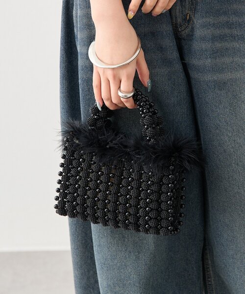 mystic(ミスティック)の「フェザービーズハンドBAG(トートバッグ・レディース・アイボリー/ブラック・ONE SIZE)」の13枚目の写真
