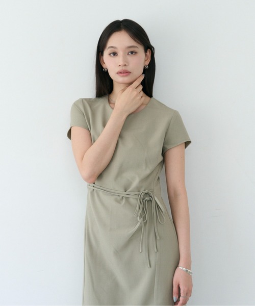SOYEN(ソイエン)の「半袖ウエストマークアシメタックワンピース(ワンピース・レディース・カーキ/アイボリー・F)」の18枚目の写真