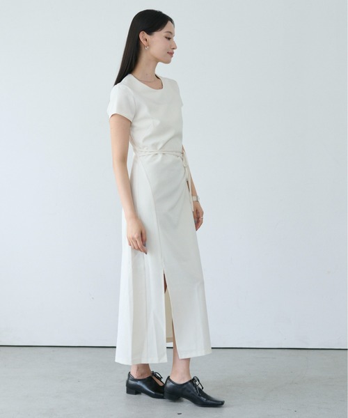 SOYEN(ソイエン)の「半袖ウエストマークアシメタックワンピース(ワンピース・レディース・カーキ/アイボリー・F)」の3枚目の写真