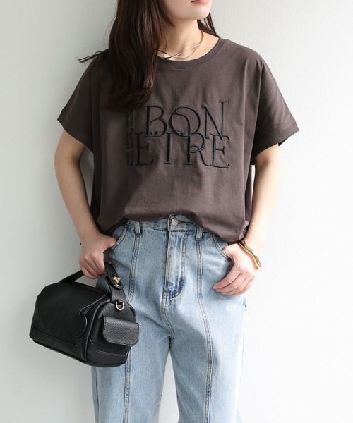 ap retro(アプレトロ)の「【接触冷感】立体ロゴ刺繍Tシャツ / 大人カジュアル(Tシャツ/カットソー・レディース・ネイビー/チャコール/ライトベージュ/ブラック・FREE)」の15枚目の写真