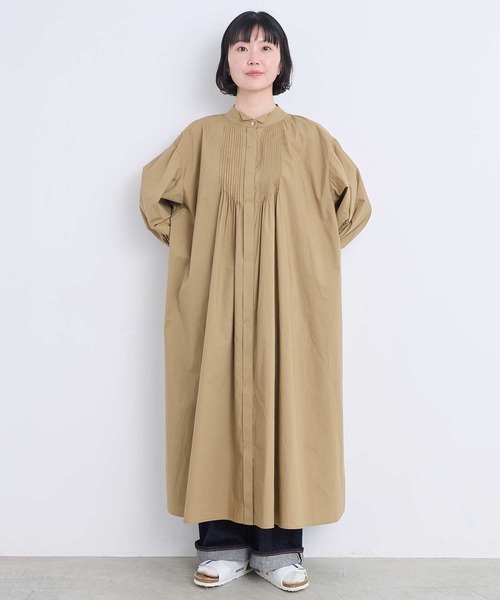 l'atelier du savon(アトリエドサボン)の「ウィングカラーピンタック タイプライターワンピース(ワンピース・レディース・レッド/ベージュ/アイボリー/ブラック・FREE)」の10枚目の写真