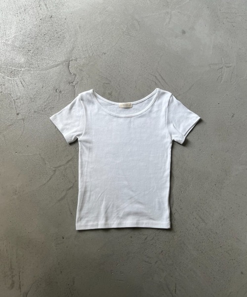 NUJOH（ヌゾ）の「Basic Slim Half Sleeve Tee / ベーシックスリムハーフスリーブT（Tシャツ/カットソー・レディース・クリーム/グレー/ライトブルー/カーキ/ブラック/アイボリー/ピンク/ブラウン・FREE）」の10枚目の写真