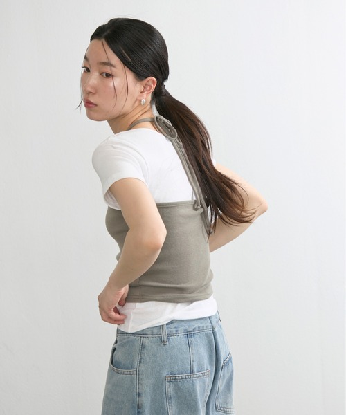 NUJOH（ヌゾ）の「Basic Slim Half Sleeve Tee / ベーシックスリムハーフスリーブT（Tシャツ/カットソー・レディース・クリーム/グレー/ライトブルー/カーキ/ブラック/アイボリー/ピンク/ブラウン・FREE）」の22枚目の写真
