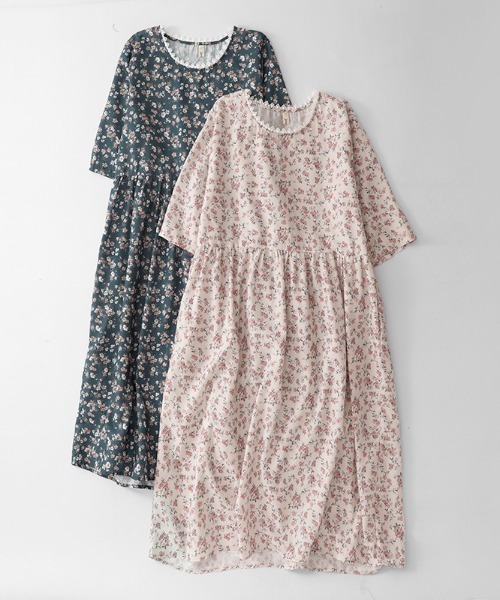 LUCPY(ラクピー)の「小花柄ギャザーロングワンピース(ワンピース・レディース・ピンク/ブルー・XX-LARGE/X-LARGE/LARGE/MEDIUM)」の3枚目の写真