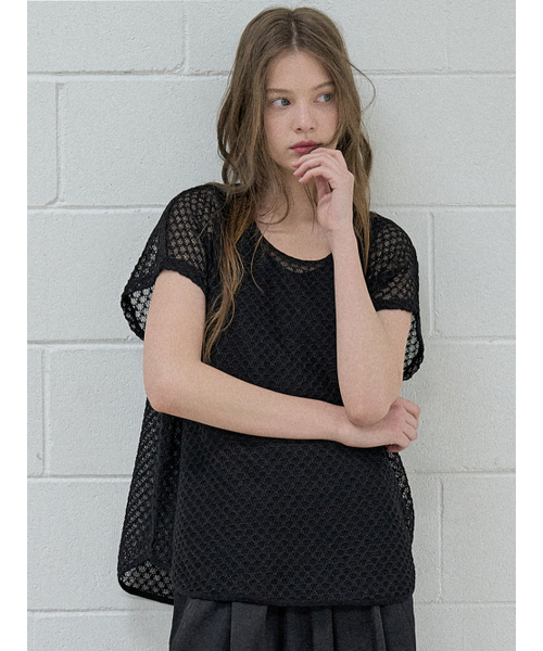 AVANT-G(アバン)の「Poncho Oversized Knit - BLACK(ニット/セーター・レディース・その他・FREE)」の4枚目の写真