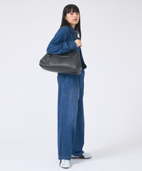 YArKA（ヤーカ）の「【YArKA/ヤーカ】 real leather long frame soft bag/口金バッグ/リアルレザーボストンバッグ/ドクダーズバッグ（ボストンバッグ・メンズ・ブラック・フリー）」の14枚目の写真