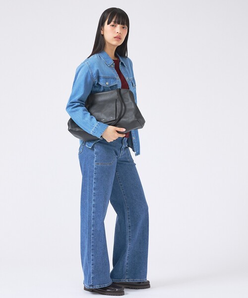 YArKA（ヤーカ）の「【YArKA/ヤーカ】 real leather long frame soft bag/口金バッグ/リアルレザーボストンバッグ/ドクダーズバッグ（ボストンバッグ・メンズ・ブラック・フリー）」の12枚目の写真