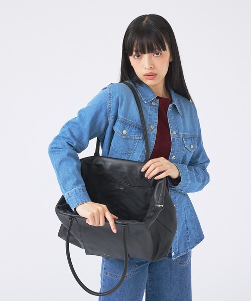 YArKA（ヤーカ）の「【YArKA/ヤーカ】 real leather long frame soft bag/口金バッグ/リアルレザーボストンバッグ/ドクダーズバッグ（ボストンバッグ・メンズ・ブラック・フリー）」の9枚目の写真