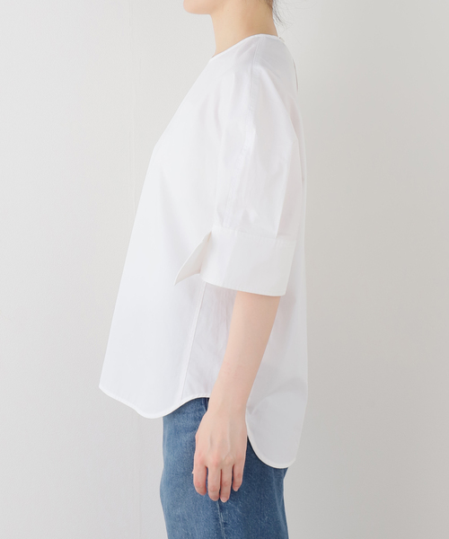 tibi(ティビ)の「TIBI/ティビ COMPACT ECO POPLIN REVERSE SLEEVE TOP ブラウス(シャツ/ブラウス・レディース・ホワイト・2)」の2枚目の写真