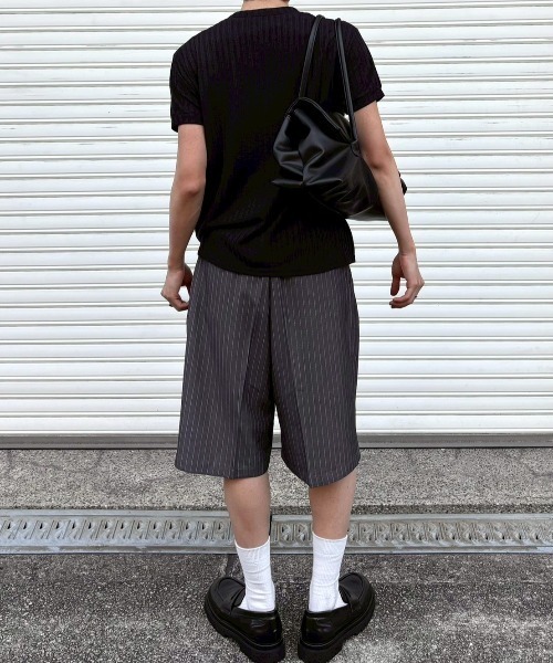 Chikashitsu +（チカシツプラス）の「【Chikashitsu +】stripe bermuda shorts (3color) / 【チカシツプラス】ストライプスラックスバミューダパンツ＜着用動画あり＞（スラックス・メンズ・ブラック/グレー/ネイビー・L/M）」の22枚目の写真