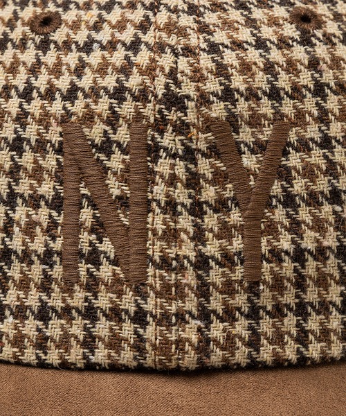 Manhattan Portage（マンハッタンポーテージ）の「Manhattan Portage / マンハッタンポーテージ NY EMB CHECK CAP ニューヨーク エンブレム チェック キャップ チェック柄 千鳥格子 スウェード 配色 切り替え バイカラー ツートン フロントロゴ 刺繍 カジュアル レトロ トラッド トラディショナル メンズ レディース 2026年秋冬 秋物（キャップ・メンズ・ホワイト/ブラウン/グレー・FREE）」の9枚目の写真