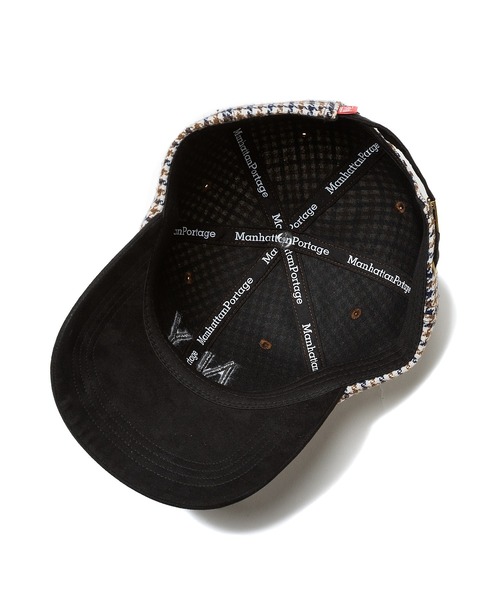 Manhattan Portage（マンハッタンポーテージ）の「Manhattan Portage / マンハッタンポーテージ NY EMB CHECK CAP ニューヨーク エンブレム チェック キャップ チェック柄 千鳥格子 スウェード 配色 切り替え バイカラー ツートン フロントロゴ 刺繍 カジュアル レトロ トラッド トラディショナル メンズ レディース 2026年秋冬 秋物（キャップ・メンズ・ホワイト/ブラウン/グレー・FREE）」の18枚目の写真
