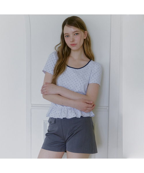 MICANE(ミケーネ)の「ララビドットショーツブラウスペプラムT(Tシャツ/カットソー・レディース・チャコール/クリーム/ライトグレー・1/2/3/4)」の1枚目の写真