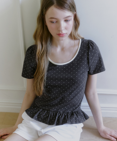 MICANE(ミケーネ)の「ララビドットショーツブラウスペプラムT(Tシャツ/カットソー・レディース・チャコール/クリーム/ライトグレー・1/2/3/4)」の5枚目の写真