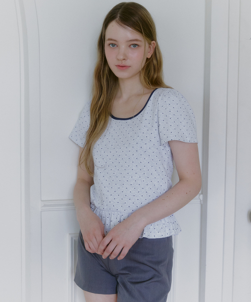 MICANE(ミケーネ)の「ララビドットショーツブラウスペプラムT(Tシャツ/カットソー・レディース・チャコール/クリーム/ライトグレー・1/2/3/4)」の13枚目の写真