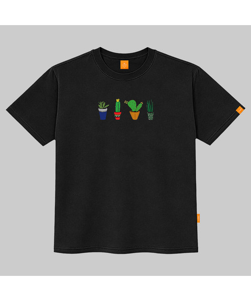 LLAMO(エラモ)の「デキラ 半袖Tシャツ 男女共用 ビッグサイズ S 4XL(Tシャツ/カットソー・レディース・ホワイト/ブラック/ベージュ/グレー/カーキ・SMALL/MEDIUM/LARGE/X-LARGE/2XL/4XL/3XL)」の3枚目の写真