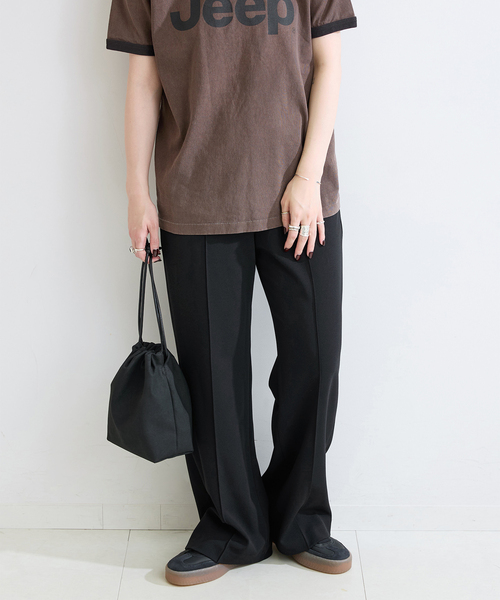 B.C STOCK(ベーセーストック)の「ウォッシャブル / フレアピンタックパンツ(その他パンツ・レディース・ブラック/グレー/ホワイト・SMALL/MEDIUM)」の1枚目の写真