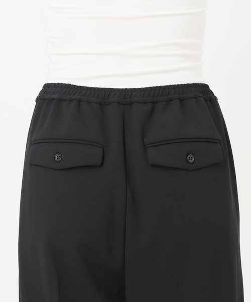 B.C STOCK(ベーセーストック)の「ウォッシャブル / フレアピンタックパンツ(その他パンツ・レディース・ブラック/グレー/ホワイト・SMALL/MEDIUM)」の15枚目の写真