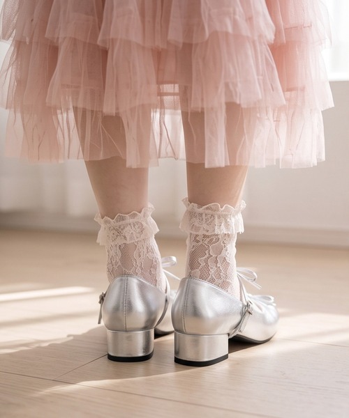 shoes365(シューズスリーシックスファイヴ)の「SHOES 365 スクエアトゥメリージェーンパンプス(パンプス・レディース・シルバー・23.5cm/24.0cm/23.0cm)」の15枚目の写真