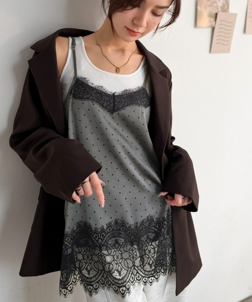 mily bilet(ミウィビレット)の「【mily bilet】レースを重ねて、いつものコーデを華やかに。レースキャミソール(キャミソール・レディース・グレー系1/アイボリー系1・X-LARGE/SMALL/LARGE/MEDIUM)」の13枚目の写真