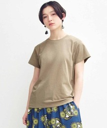 ＭＥＤＥ１９Ｆ　汗じみ軽減＆接触冷感素材の大人感こなれＴシャツ