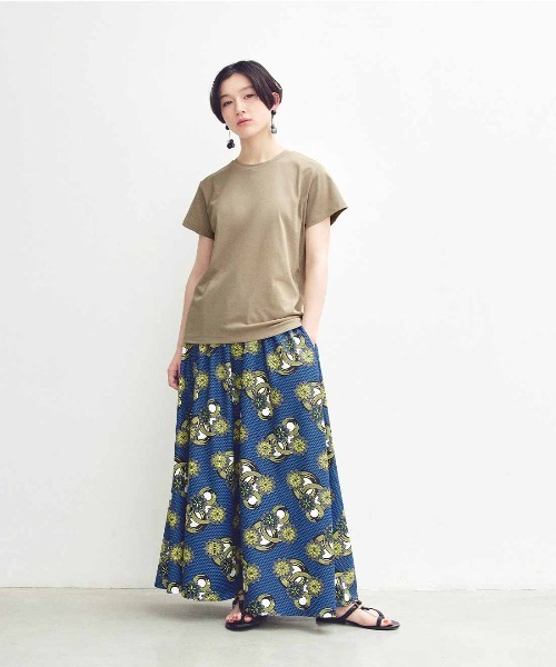 MEDE19F(メデジュウキュウ)の「MEDE19F 汗じみ軽減&接触冷感素材の大人感こなれTシャツ(Tシャツ/カットソー・レディース・ベージュ/ネイビー系/ブラウン系その他・M/L/LL)」の4枚目の写真
