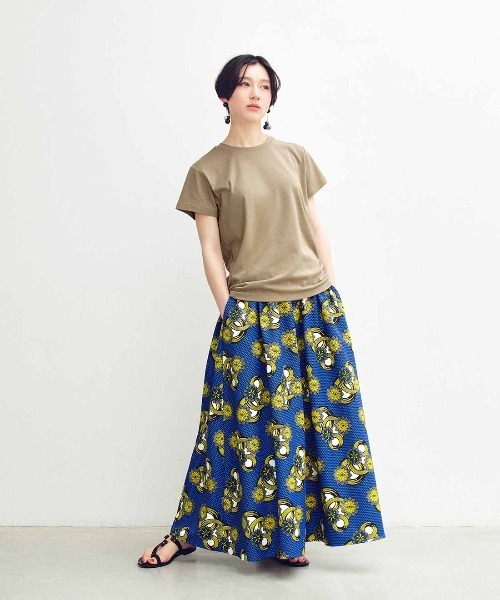 MEDE19F(メデジュウキュウ)の「MEDE19F 汗じみ軽減&接触冷感素材の大人感こなれTシャツ(Tシャツ/カットソー・レディース・ベージュ/ネイビー系/ブラウン系その他・M/L/LL)」の5枚目の写真