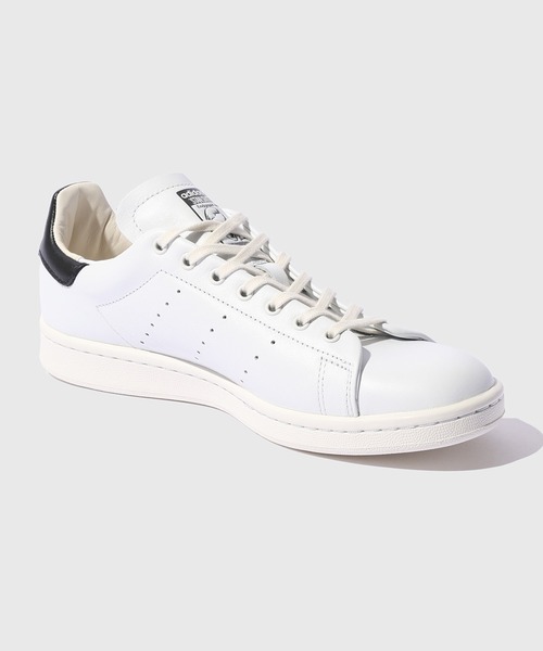 adidas(アディダス)の「【adidas/アディダス】STANSMITH LUX(スニーカー・メンズ・ホワイト・27.5cm/26.5cm/28.0cm/27.0cm/26.0cm)」の2枚目の写真
