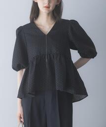『WEB限定』ジャガードペプラムVネックブラウス