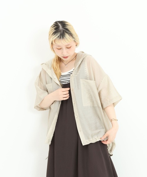 HEART MARKET(ハートマーケット)の「半袖フーディシャツ(シャツ/ブラウス・レディース・グレイッシュベージュ/ブラウン/ブラック/チャコール・FREE)」の20枚目の写真