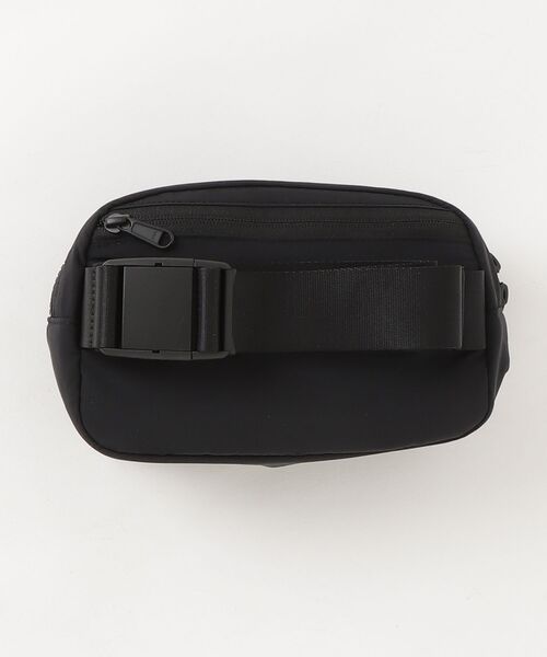 THE NORTH FACE(ザノースフェイス)の「国内未発売 THE NORTH FACE(ザ・ノースフェイス) WHITE LABEL LINDEN HIP SACK 韓国限定ライン ヒップサック ボディバッグ(ボディバッグ/ウエストポーチ・レディース・ブラック・ONE SIZE)」の2枚目の写真
