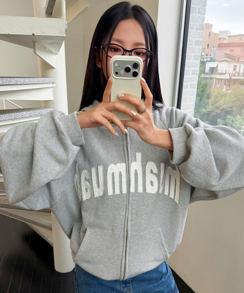 muahmuah（ムーアムーア）の「ヴィンテージ アップリケ MUAH フードジップアップ [グレー]（パーカー・レディース・その他・FREE）」の8枚目の写真